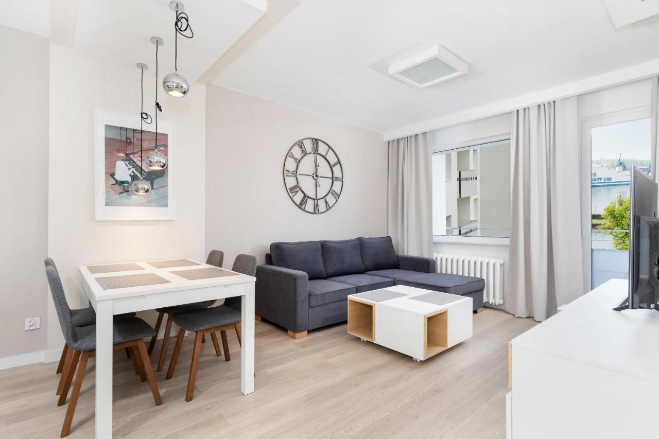 Apartament Z Widokiem Na Port Swinoujscie By Noclegi Renters Bagian luar foto