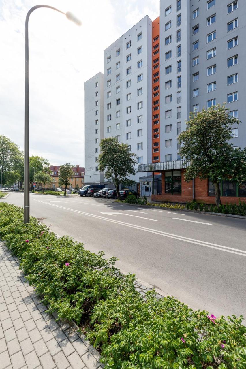Apartament Z Widokiem Na Port Swinoujscie By Noclegi Renters Bagian luar foto